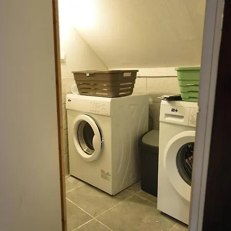 Le Sejour Des Hobbits Avec 2 Places De Parking Prive Interieur Gratuit Apartment