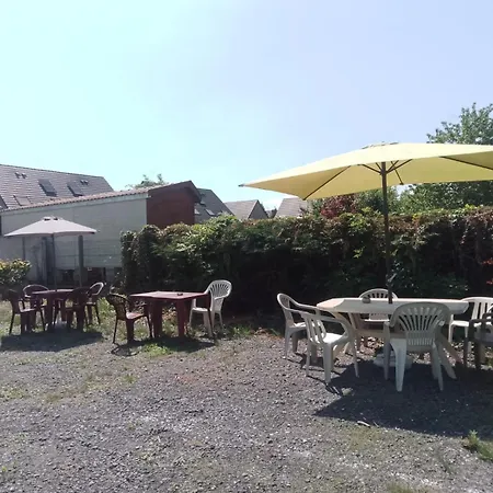 Le Sejour Des Hobbits Avec 2 Places De Parking Prive Interieur Gratuit